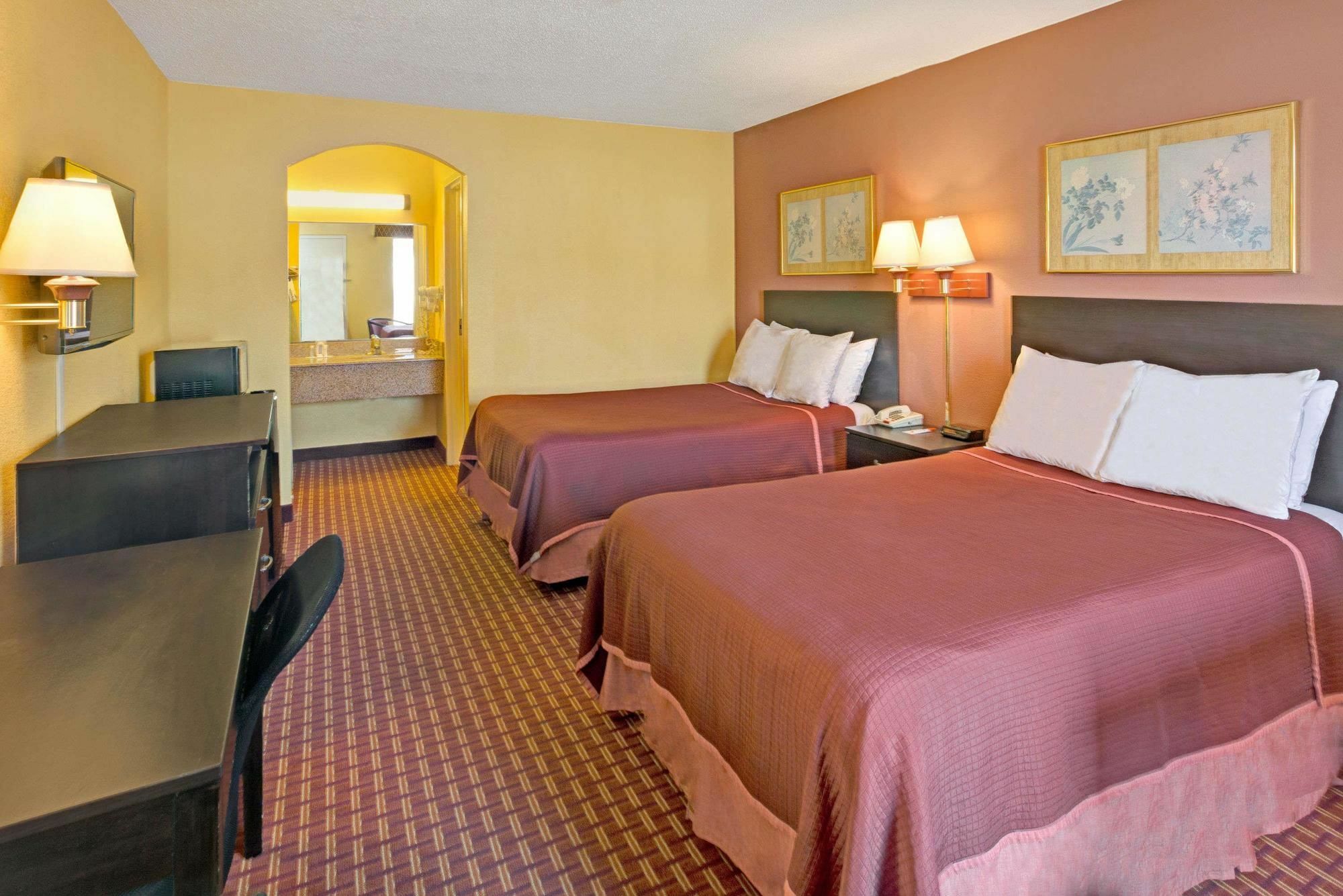 Howard Johnson By Wyndham Rock Hill Exteriör bild